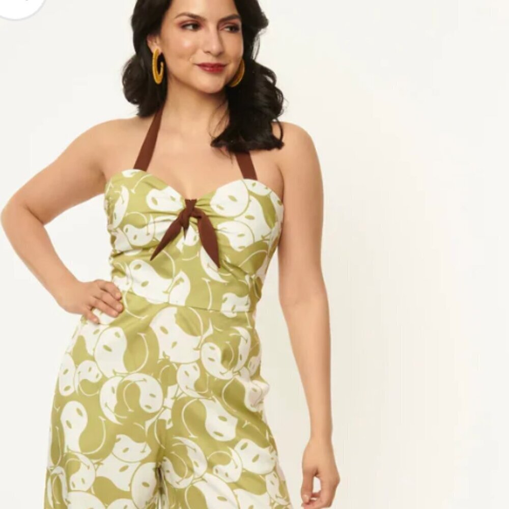 Unique Vintage x Smiley Pale Green Print Halter Jumpsuit Medium 6-8 # 0252